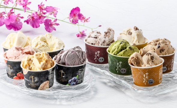 銀座千疋屋プレミアムアイス×花園万頭ぬれ甘なつとアイスセット